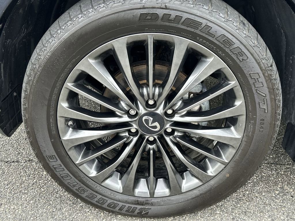 Certified 2023 INFINITI QX80 Premium Select w/ Cargo Package image 10