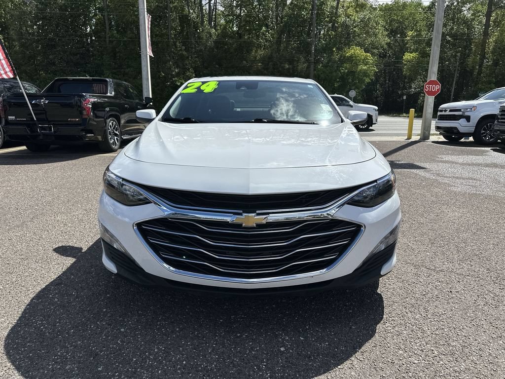 Used 2024 Chevrolet Malibu LT FWD image 11