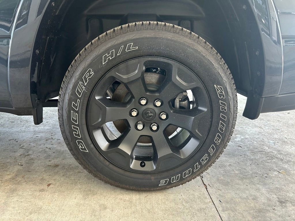 Used 2025 RAM 1500 Big Horn RWD image 17