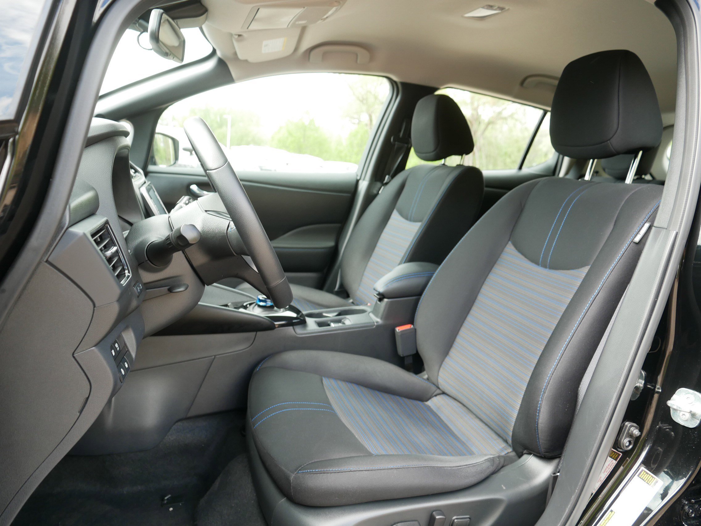 Certified 2023 Nissan Leaf SV Plus FWD image 35