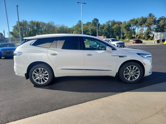 Used 2023 Buick Enclave Avenir w/ Avenir Technology Package image 6