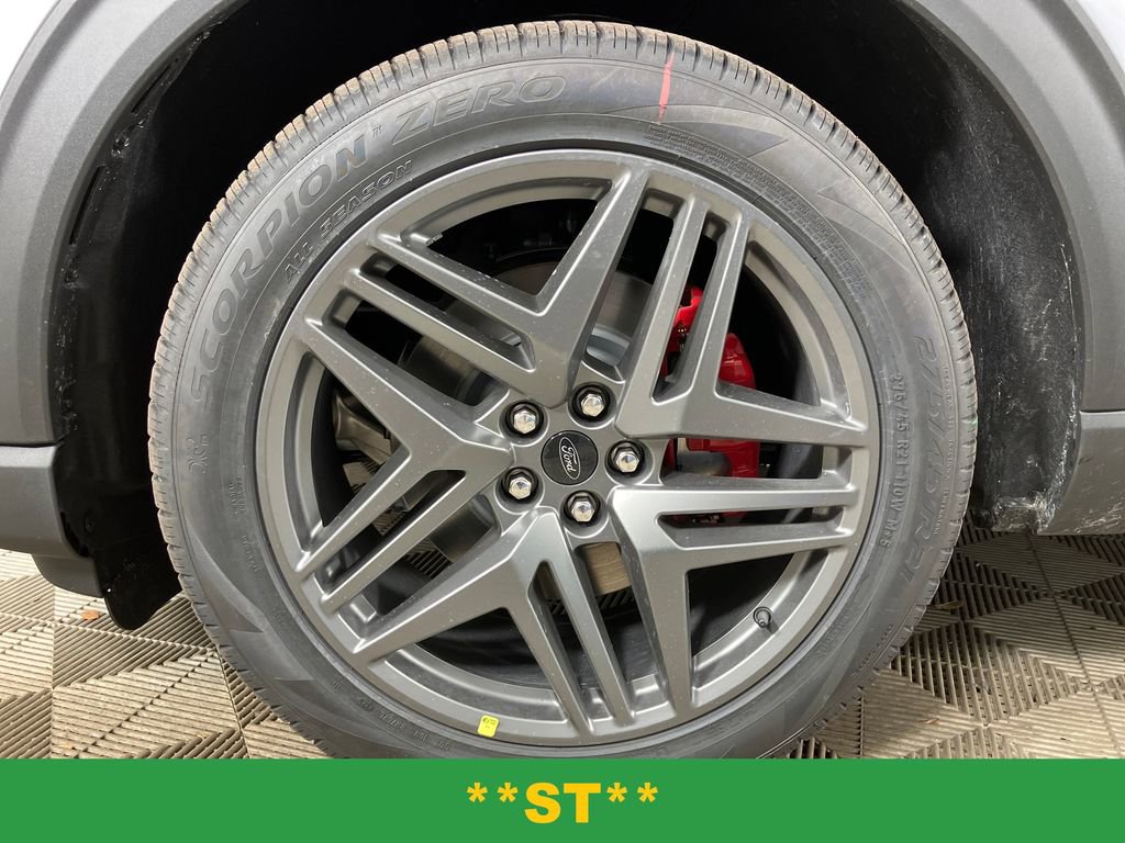 New 2026 Ford Explorer ST image 13