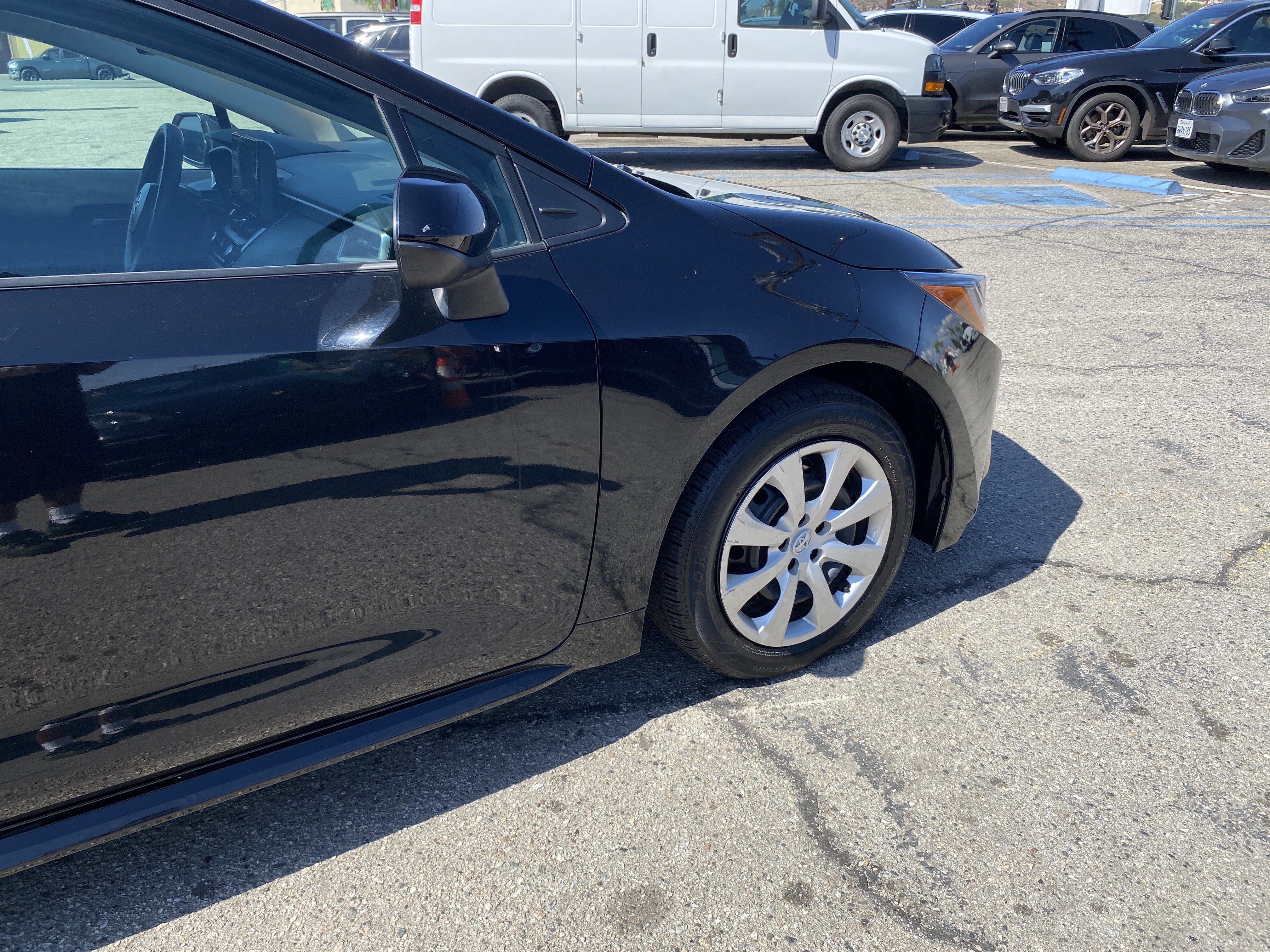 Used 2024 Toyota Corolla LE FWD image 27