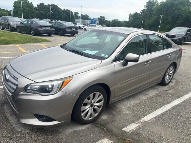Used 2017 Subaru Legacy 2.5i Premium AWD/4WD image 2