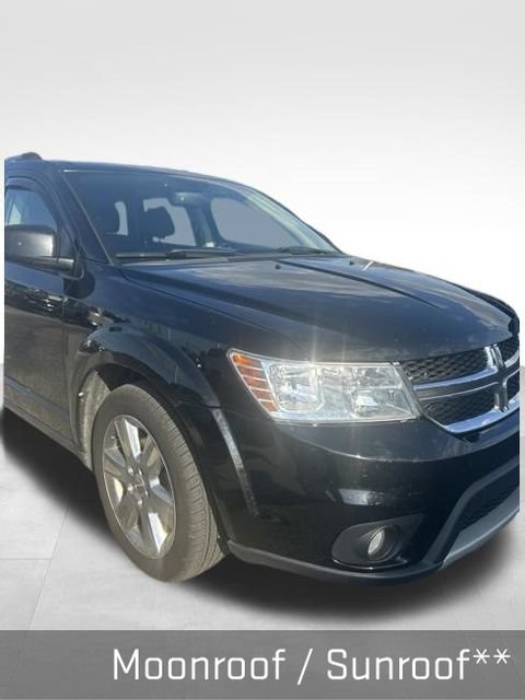 Used 2015 Dodge Journey Limited w/ Sun/Sound & Wheel Group FWD image 2