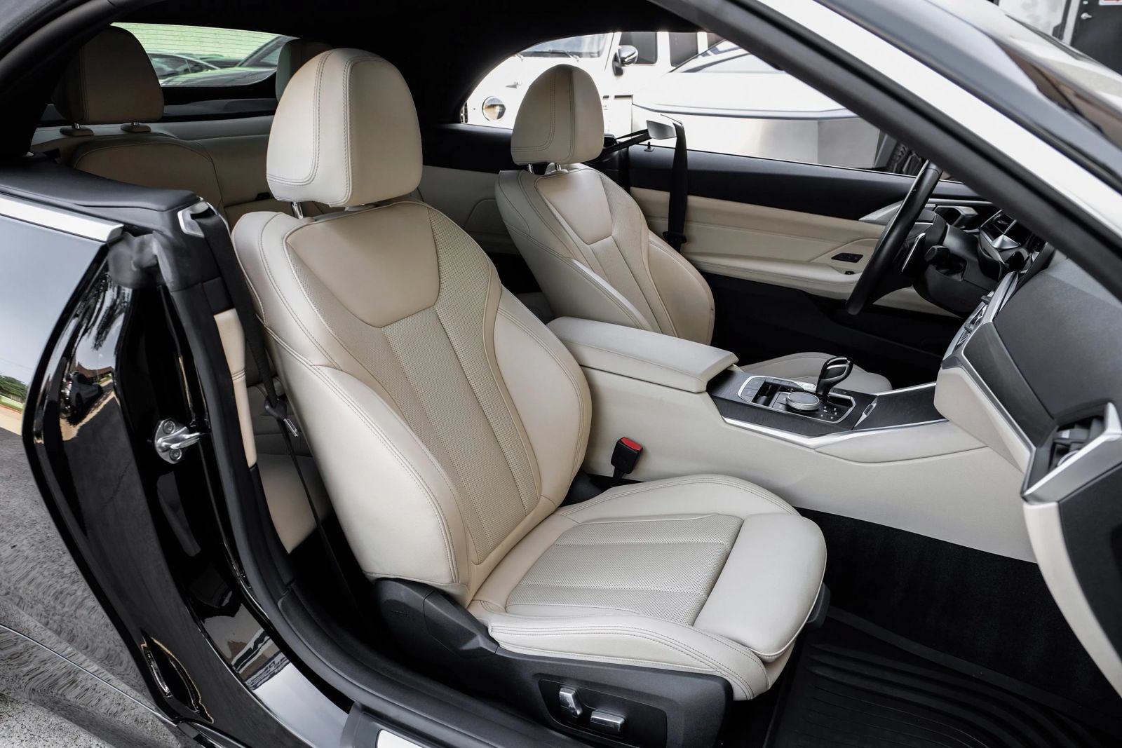 Used 2023 BMW 430i Convertible w/ Premium Package RWD image 33