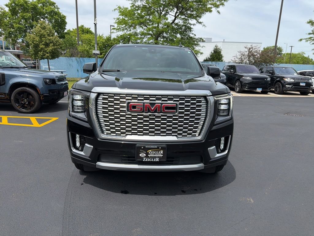 Used 2022 GMC Yukon Denali AWD/4WD image 8