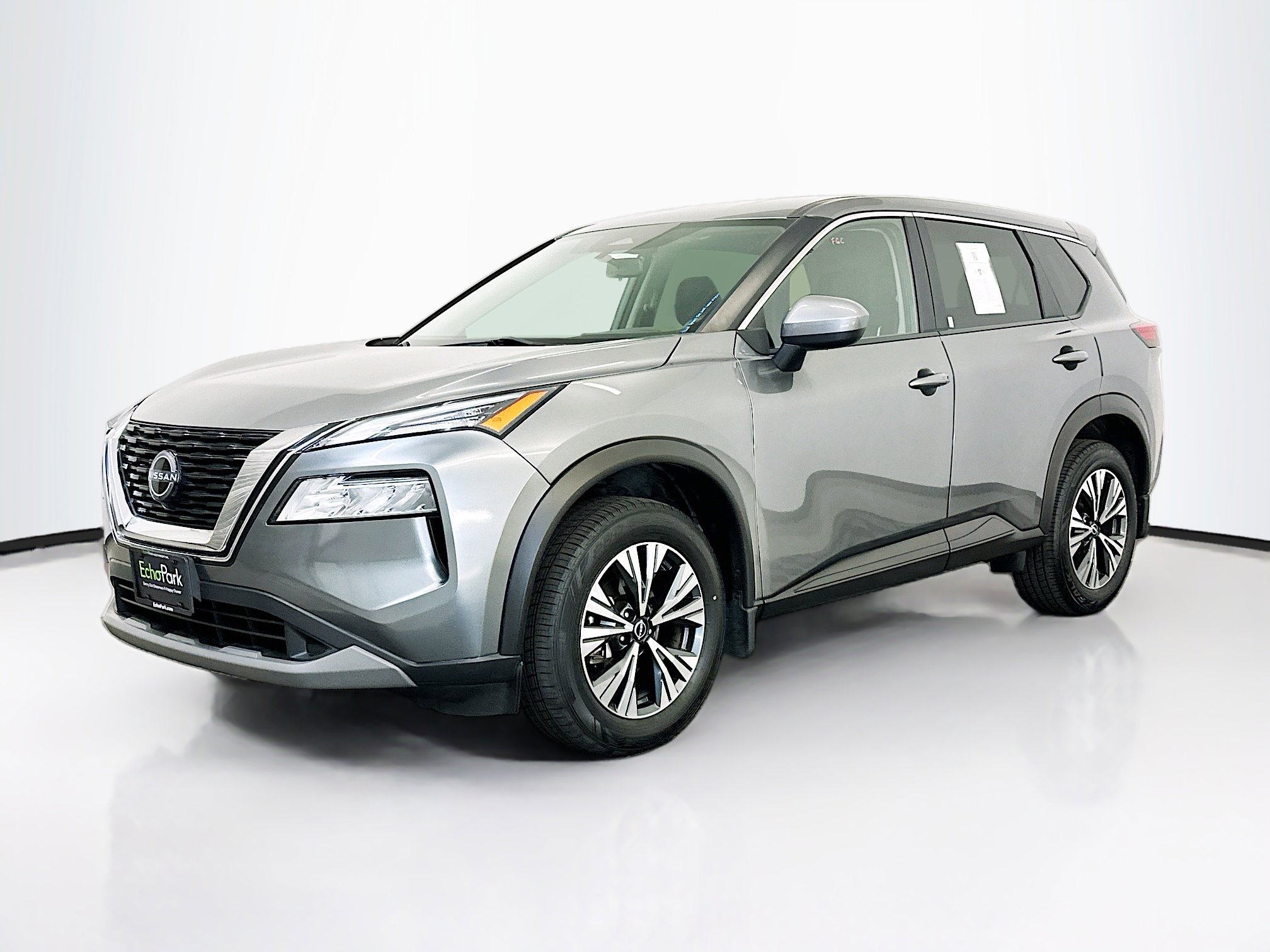 Used 2023 Nissan Rogue SV AWD/4WD image 3