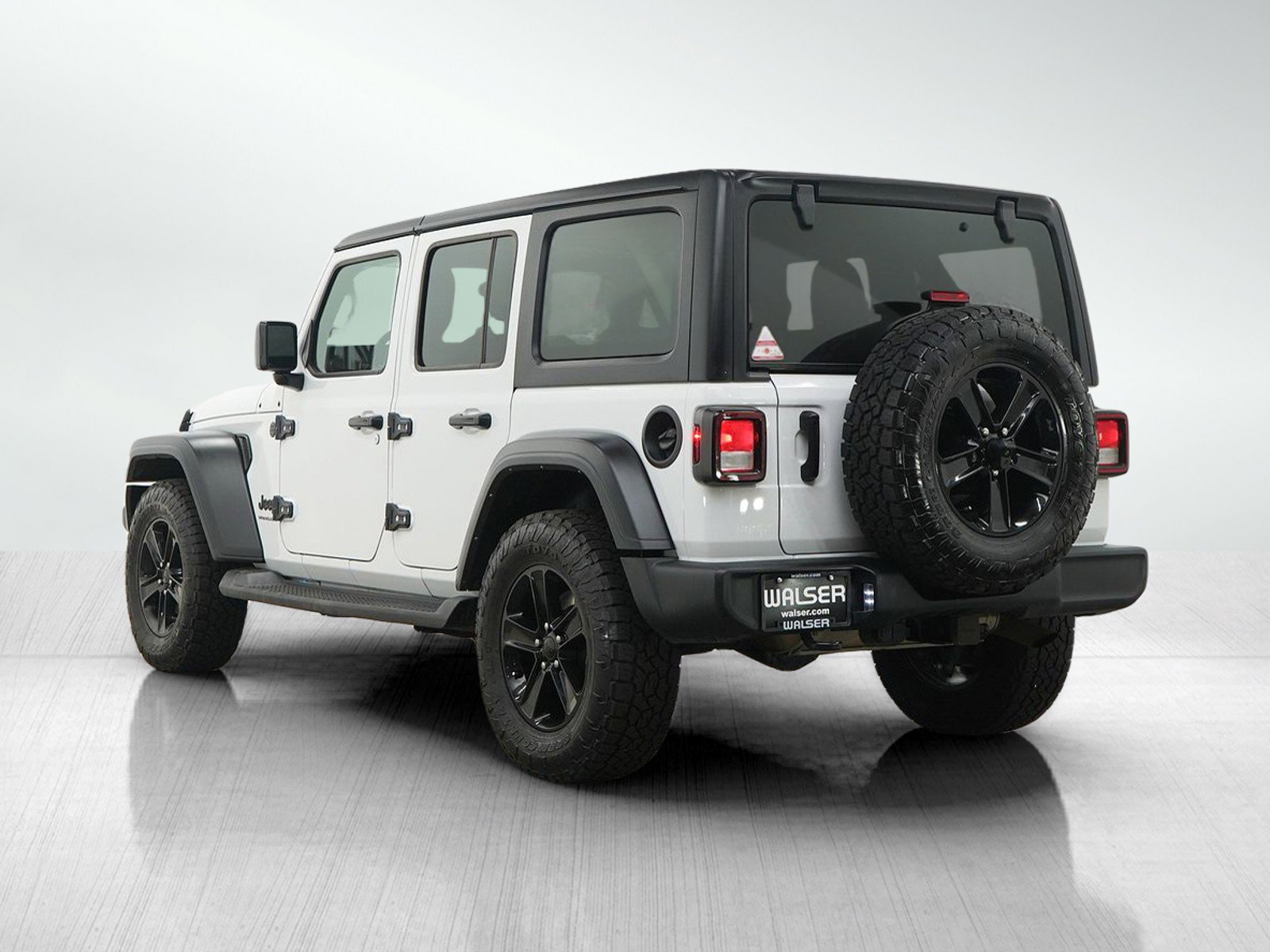 Used 2023 Jeep Wrangler Sport image 3