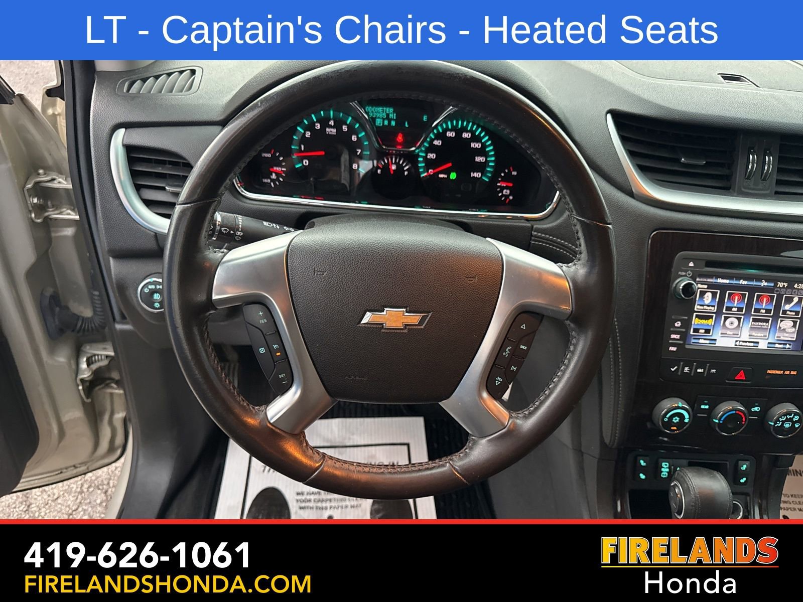 Used 2017 Chevrolet Traverse LT w/ Style and Technology Package image 14