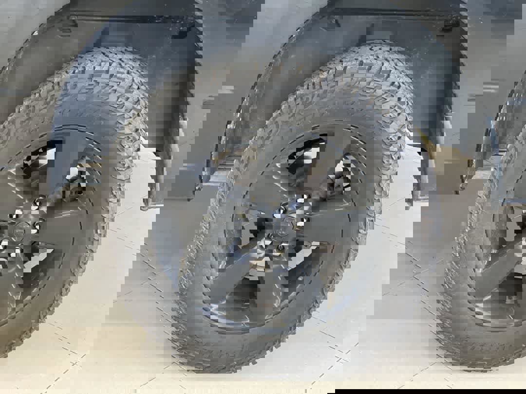 Used 2015 RAM 1500 Express w/ Black Ram 1500 Express Group AWD/4WD image 12