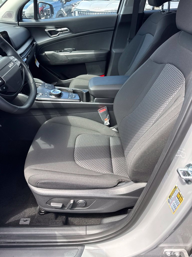 New 2027 Kia Sportage S AWD/4WD image 9
