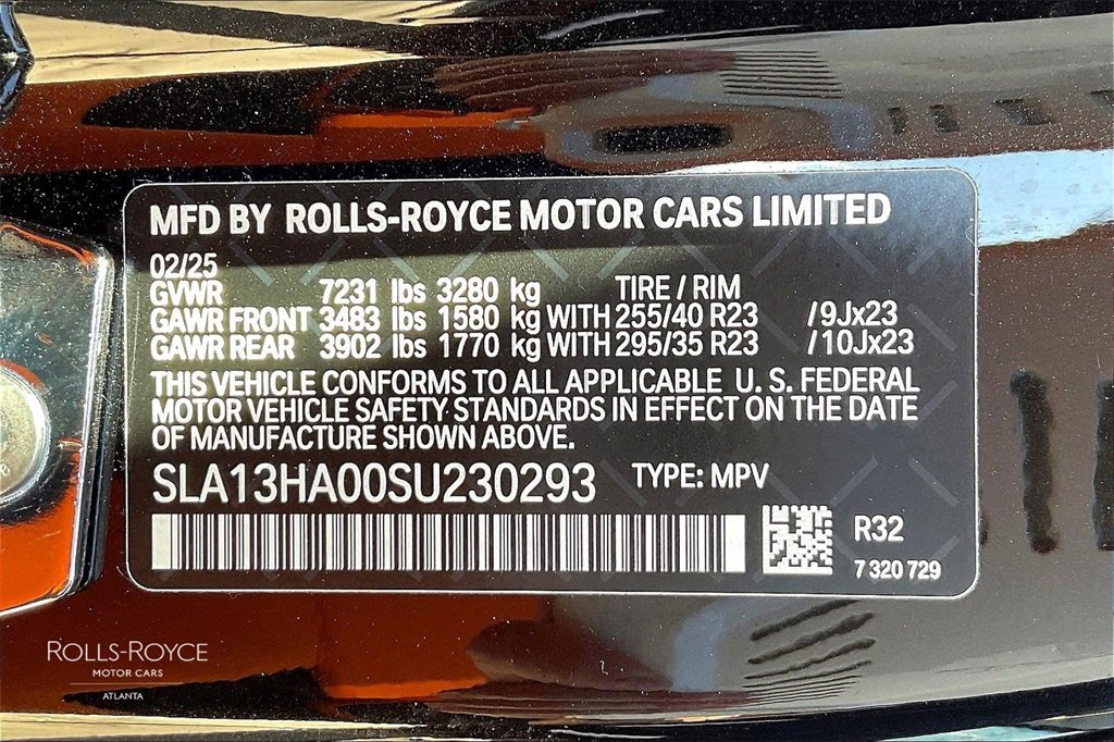 Certified 2025 Rolls-Royce Cullinan image 30