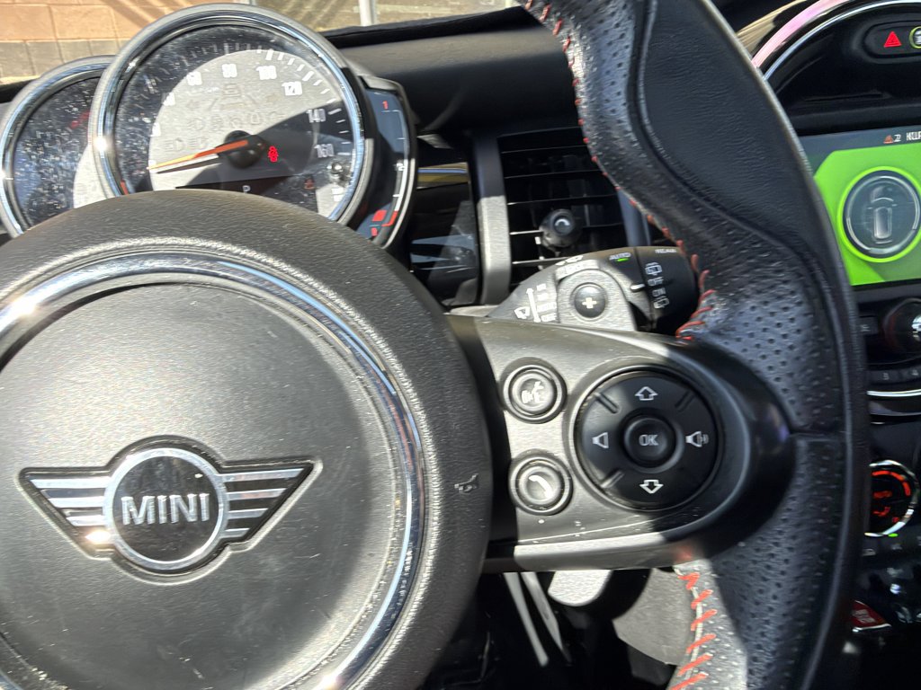 Used 2019 MINI Cooper S w/ Premium Package FWD image 26