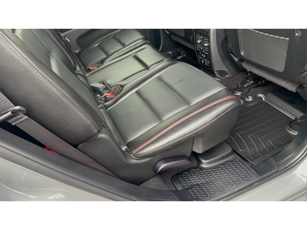 Used 2024 Dodge Durango R/T w/ Blacktop Package AWD/4WD image 26