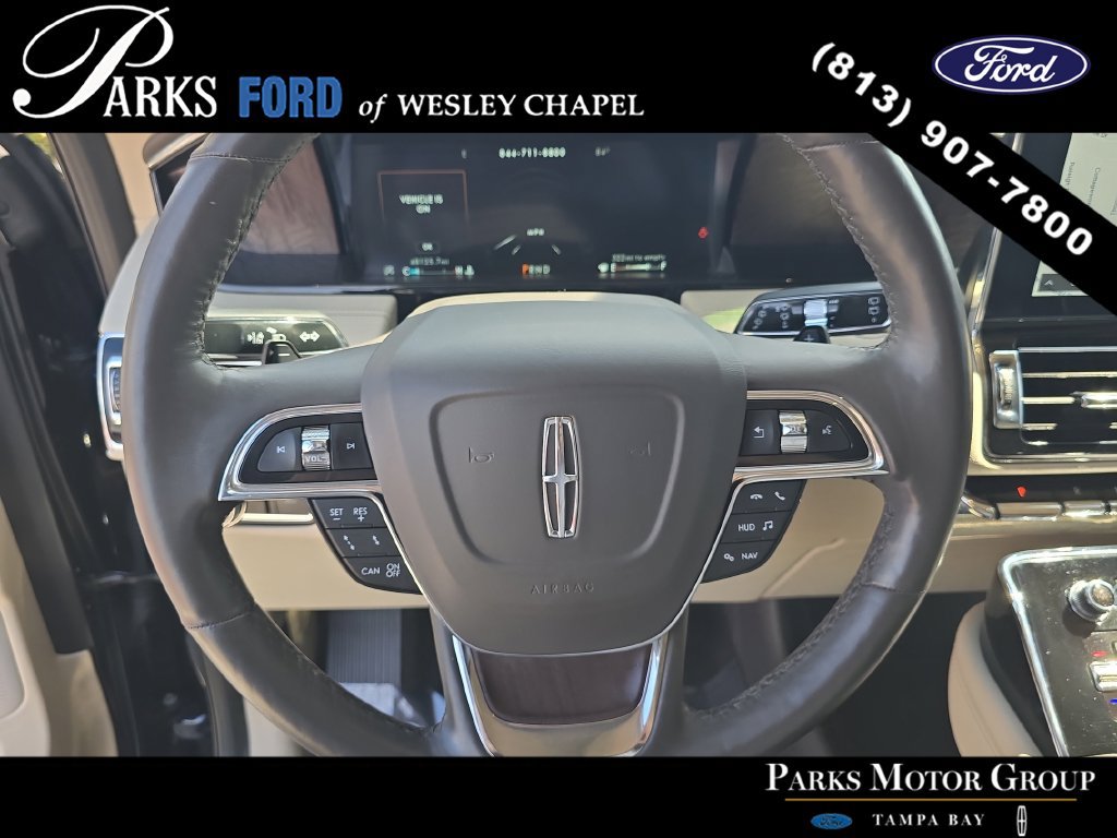 Used 2021 Lincoln Navigator Reserve w/ Luxury Package RWD image 31