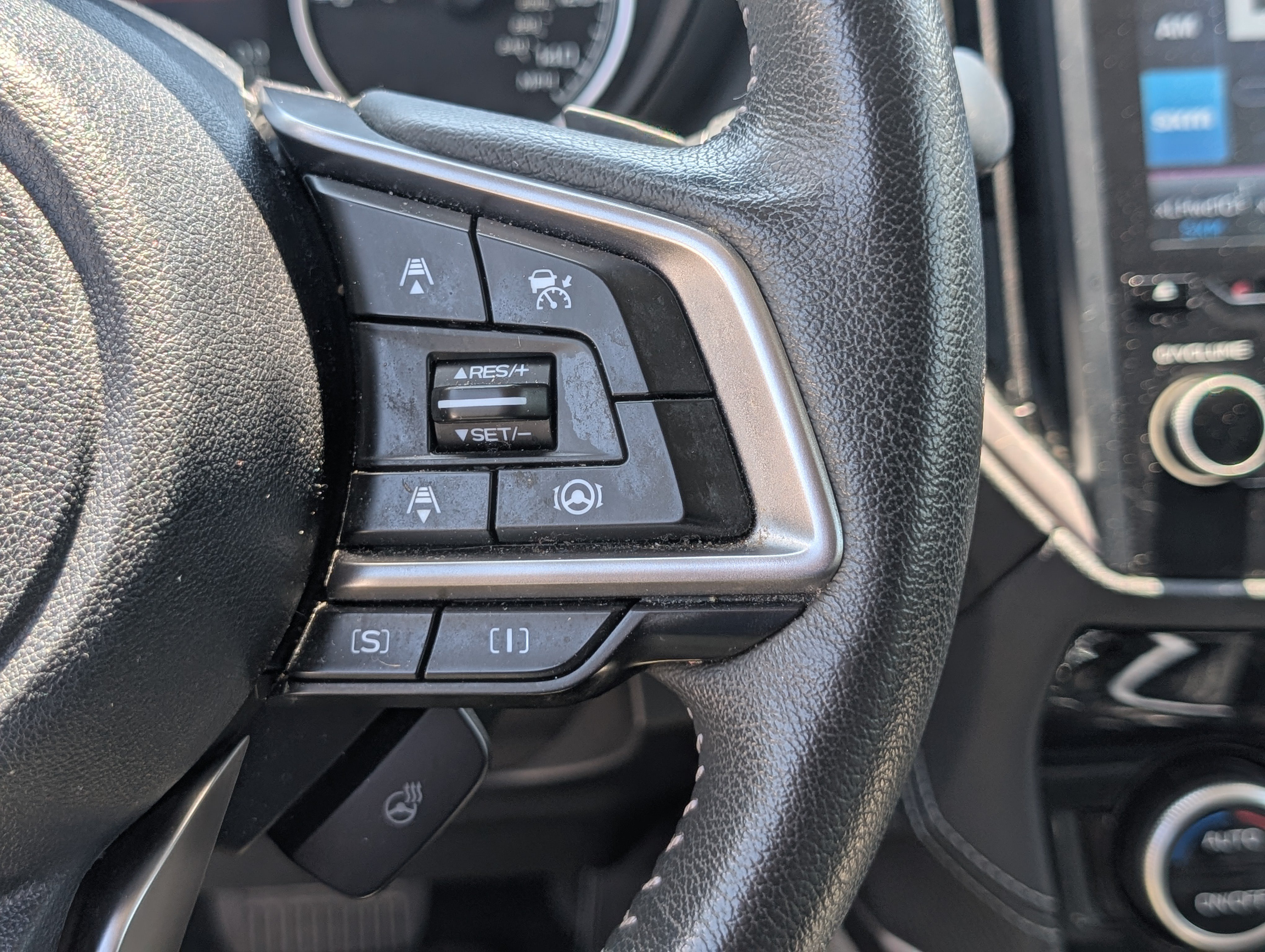 Used 2022 Subaru Forester Limited AWD/4WD image 25