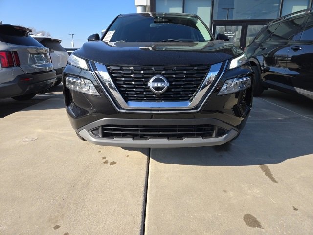 Used 2022 Nissan Rogue SV image 8