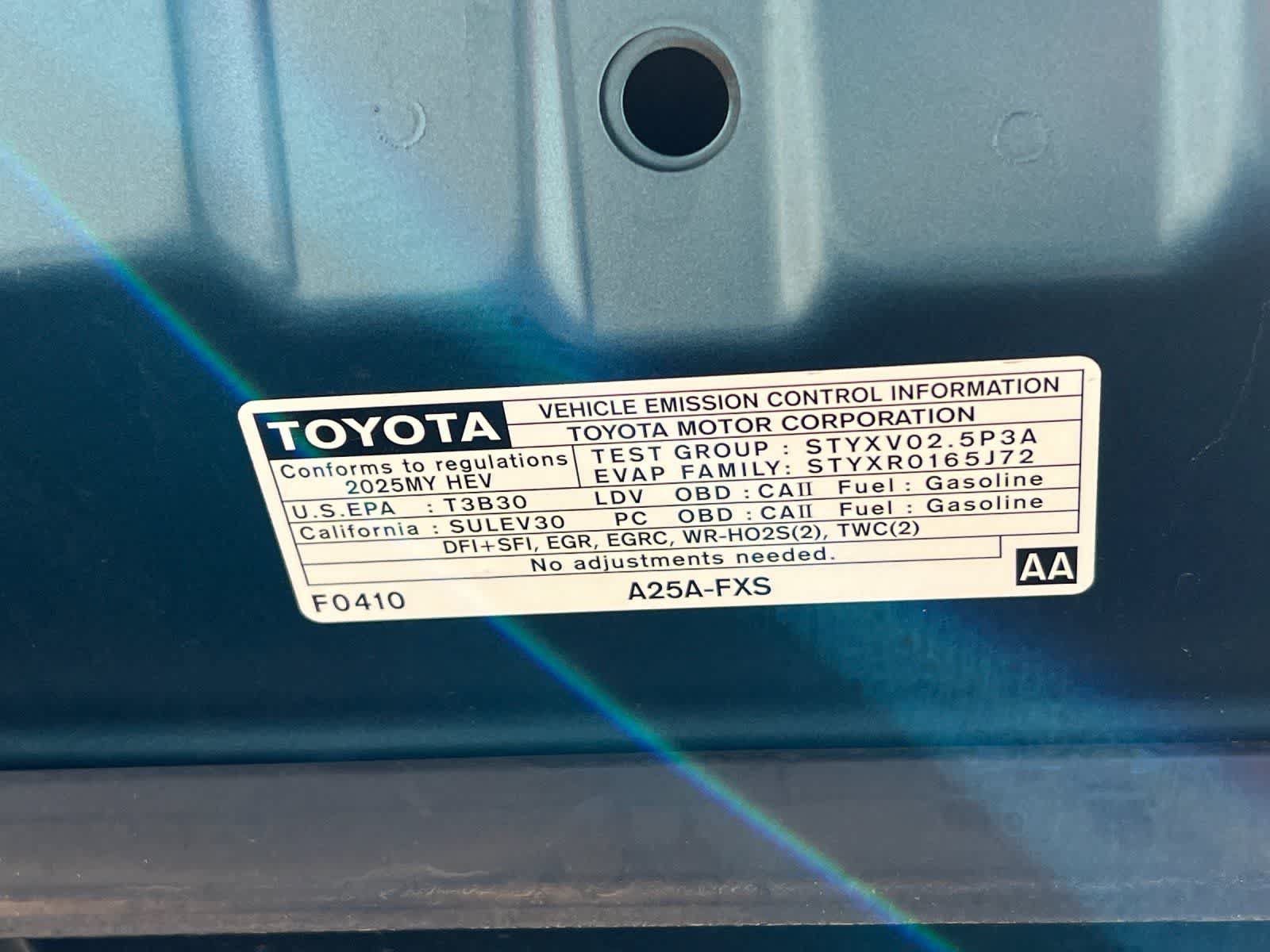 Used 2025 Toyota Camry SE FWD image 29
