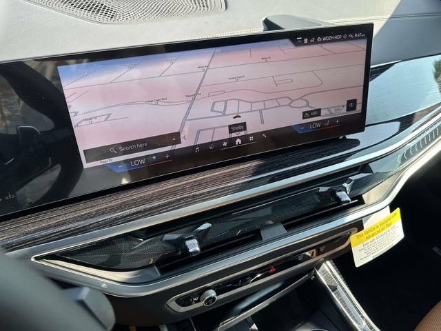 New 2027 BMW X7 xDrive40i w/ M Sport Package AWD/4WD image 16