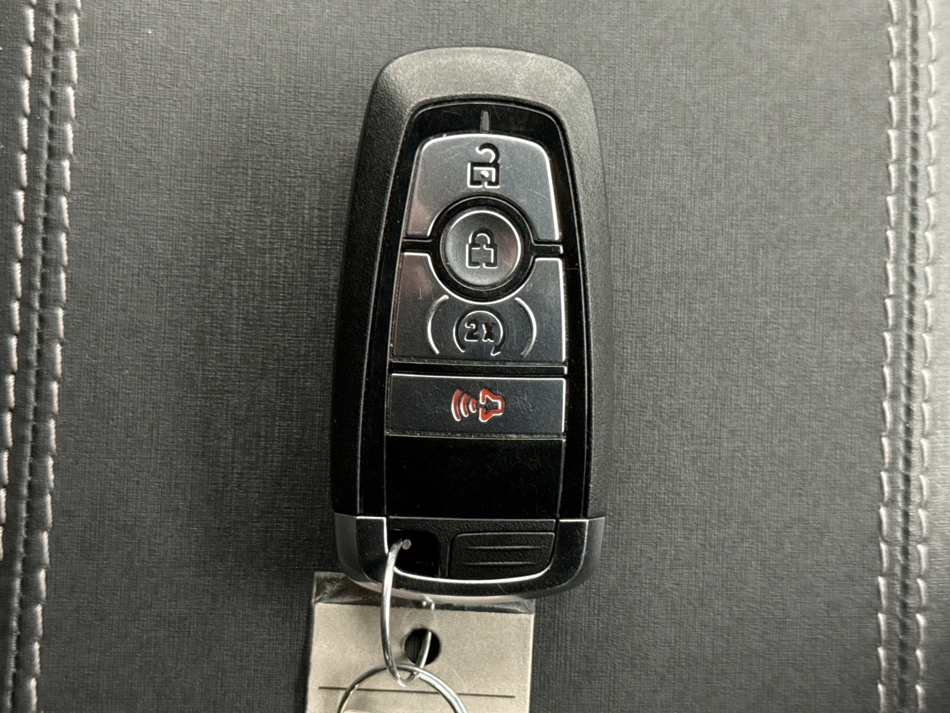 Used 2025 Ford Bronco Big Bend w/ Black Diamond Package image 24