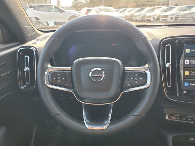 Used 2023 Volvo C40 P8 Recharge Ultimate w/ Protection Package Premier AWD/4WD image 31