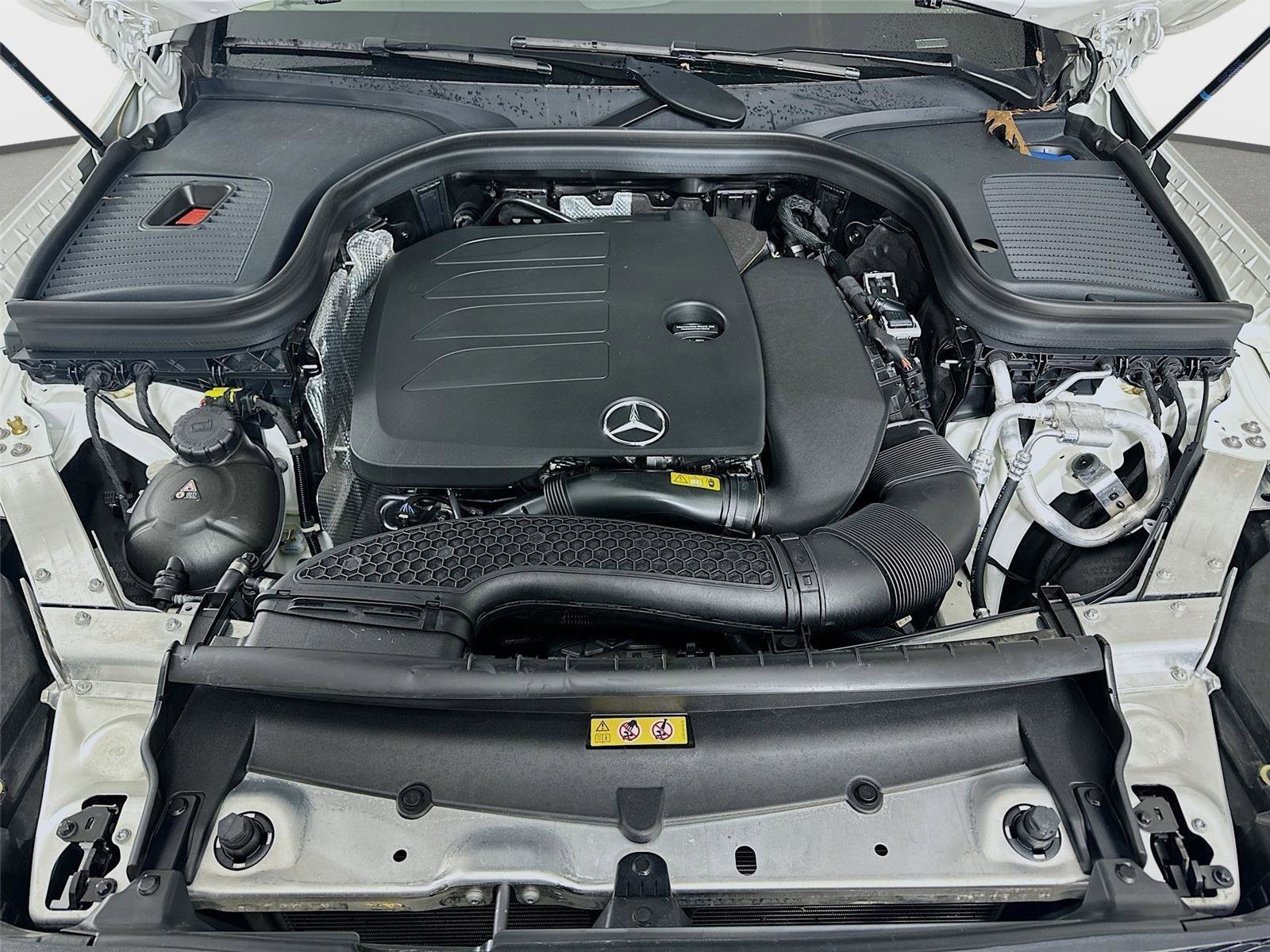 Certified 2022 Mercedes-Benz GLC 300 4MATIC image 37