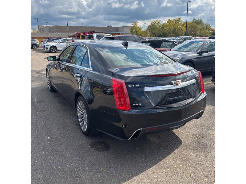 Used 2019 Cadillac CTS Luxury image 3