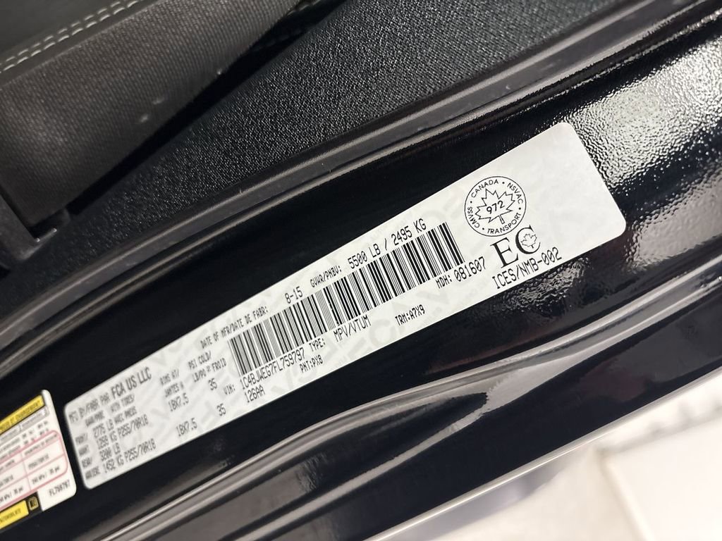 Used 2015 Jeep Wrangler Unlimited Sahara w/ Dual Top Group AWD/4WD image 14