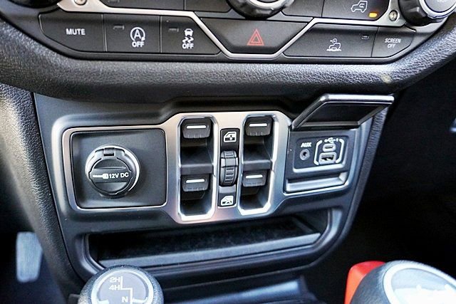 New 2026 Jeep Wrangler Unlimited Sport S image 32