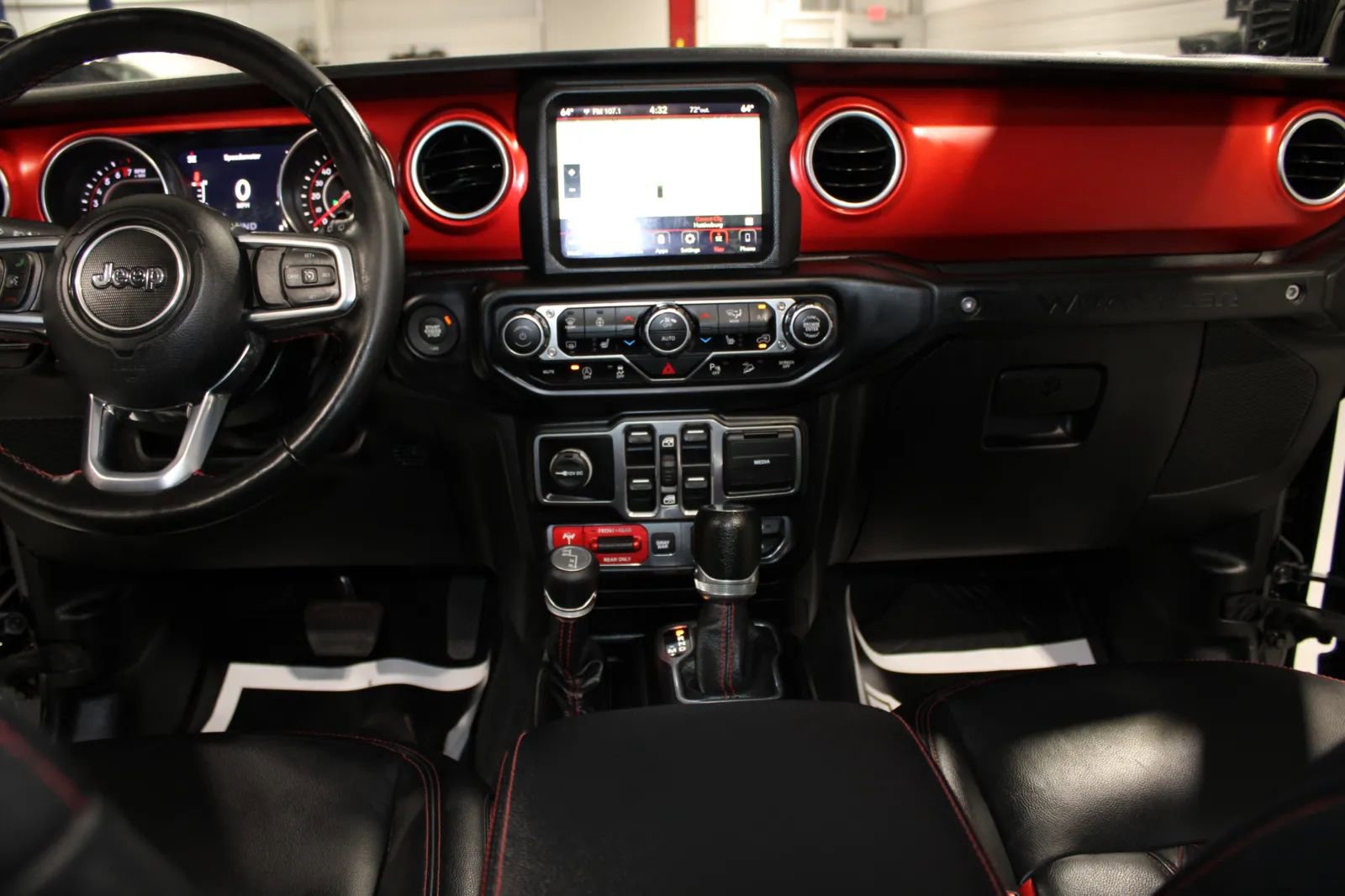 Used 2020 Jeep Wrangler Unlimited Rubicon image 33