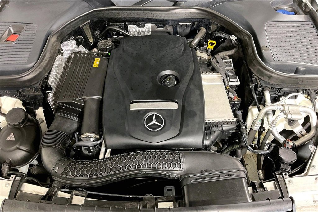Used 2017 Mercedes-Benz GLC 300 4MATIC Coupe w/ Premium 2 Package image 9