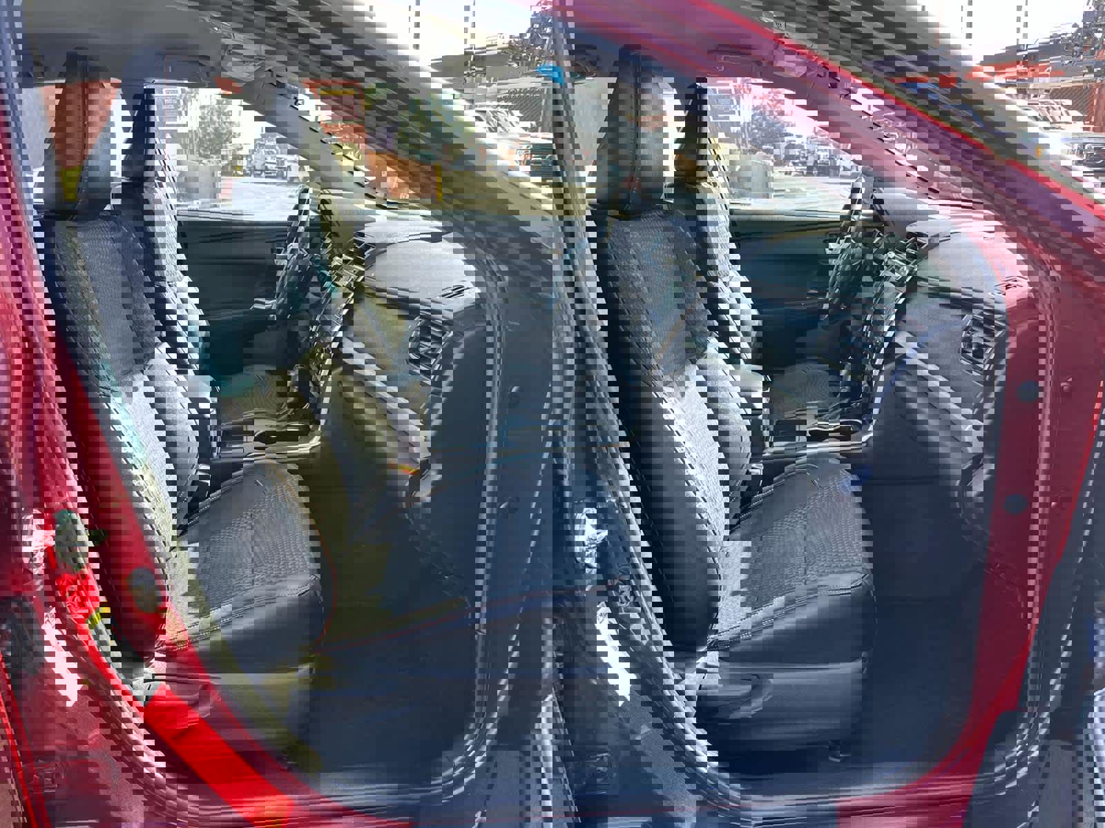 Used 2015 Toyota Camry SE image 14