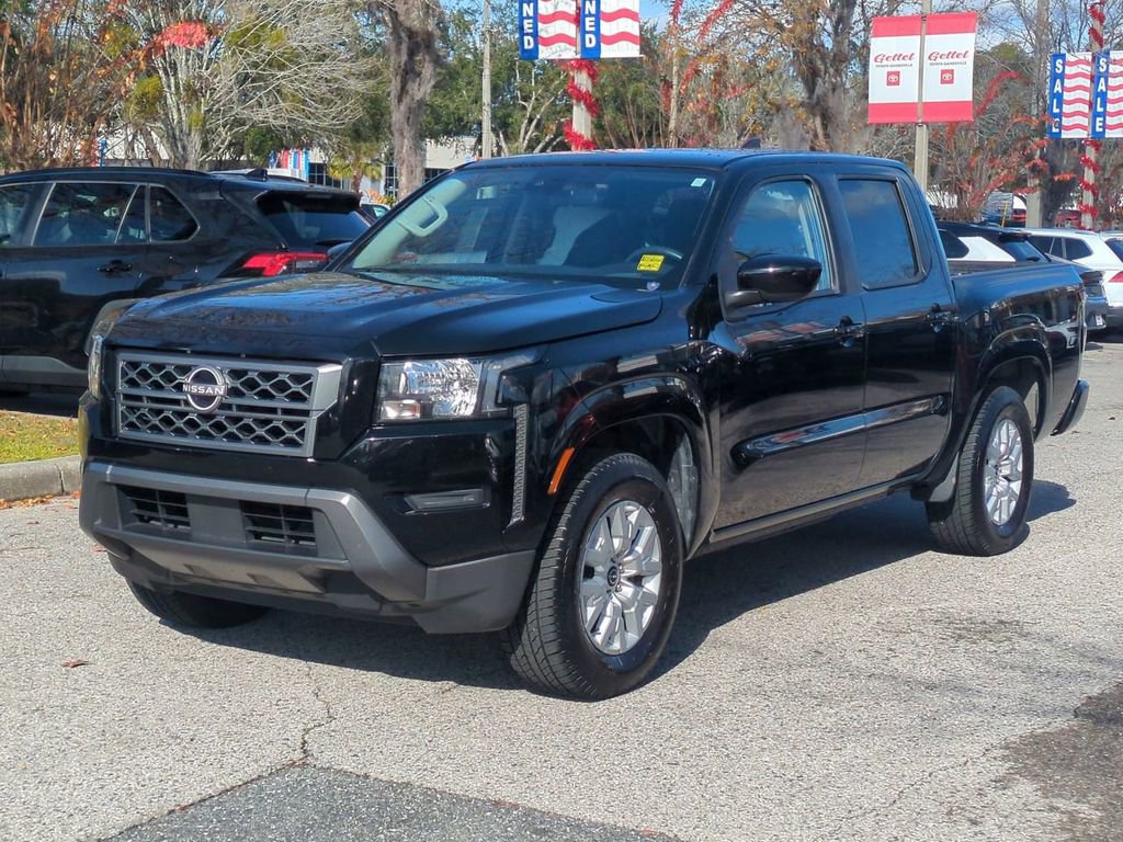 Used 2023 Nissan Frontier SV