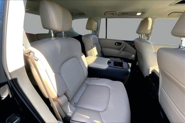 Used 2023 Nissan Armada SL w/ Captain's Chairs Package image 17