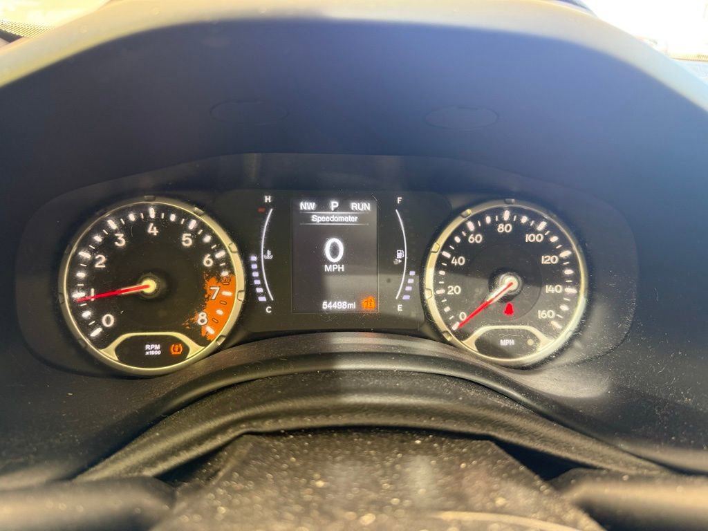 Used 2018 Jeep Renegade Latitude w/ Popular Equipment Group image 18