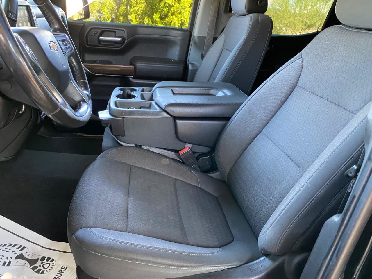 Used 2021 Chevrolet Silverado 1500 LT w/ Convenience Package II AWD/4WD image 23