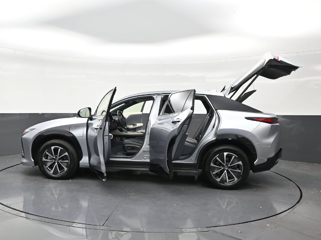Used 2024 Lexus RZ 300e Premium FWD image 27