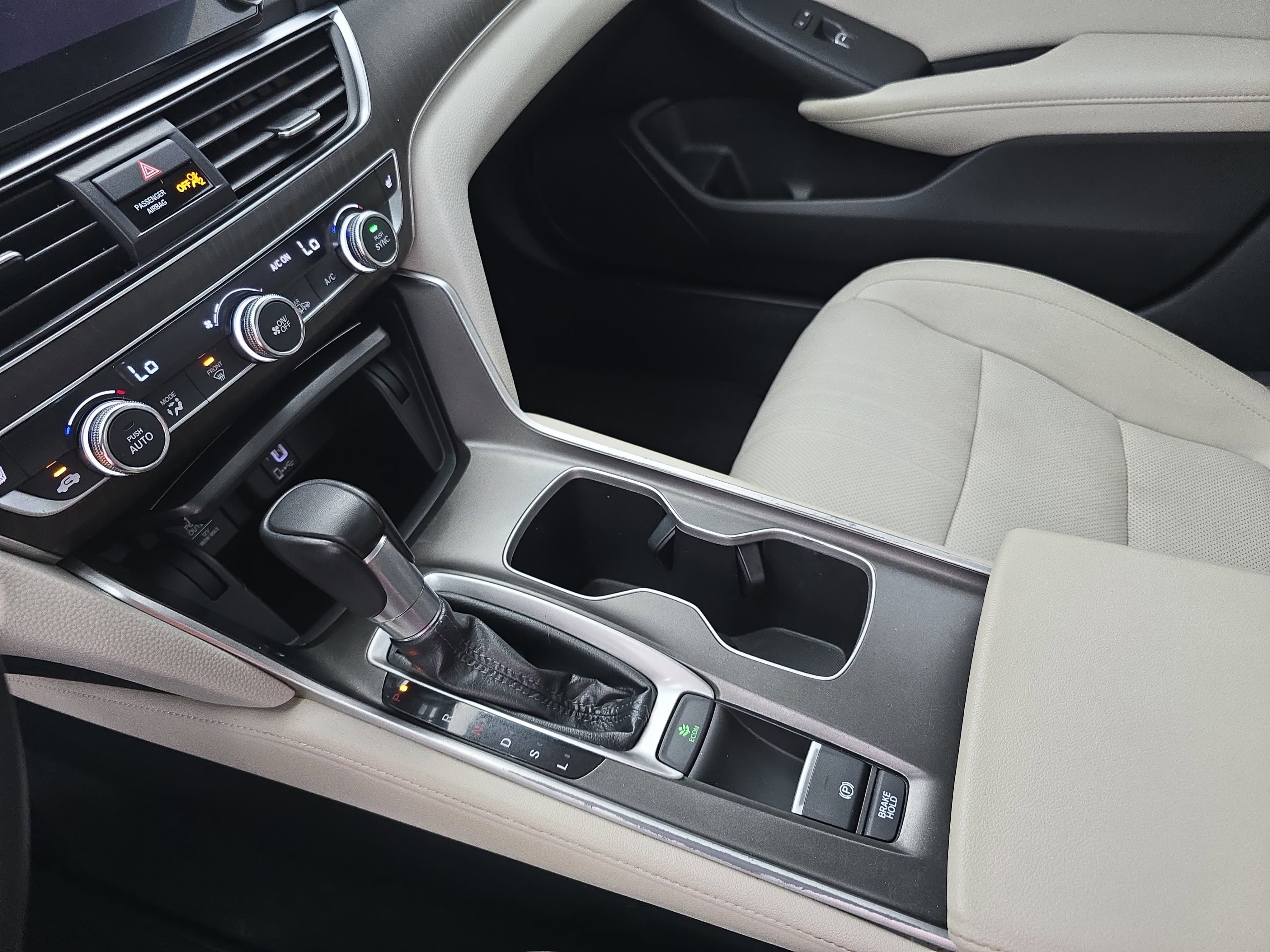 Used 2019 Honda Accord EX-L image 24