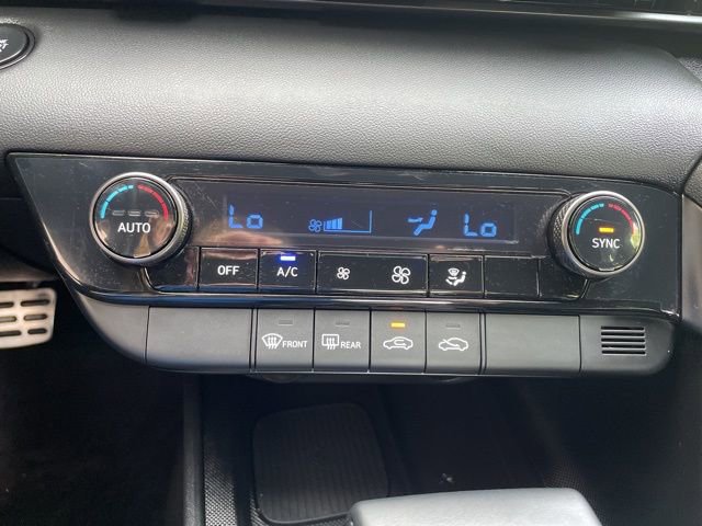Used 2025 Hyundai Elantra Sport image 19