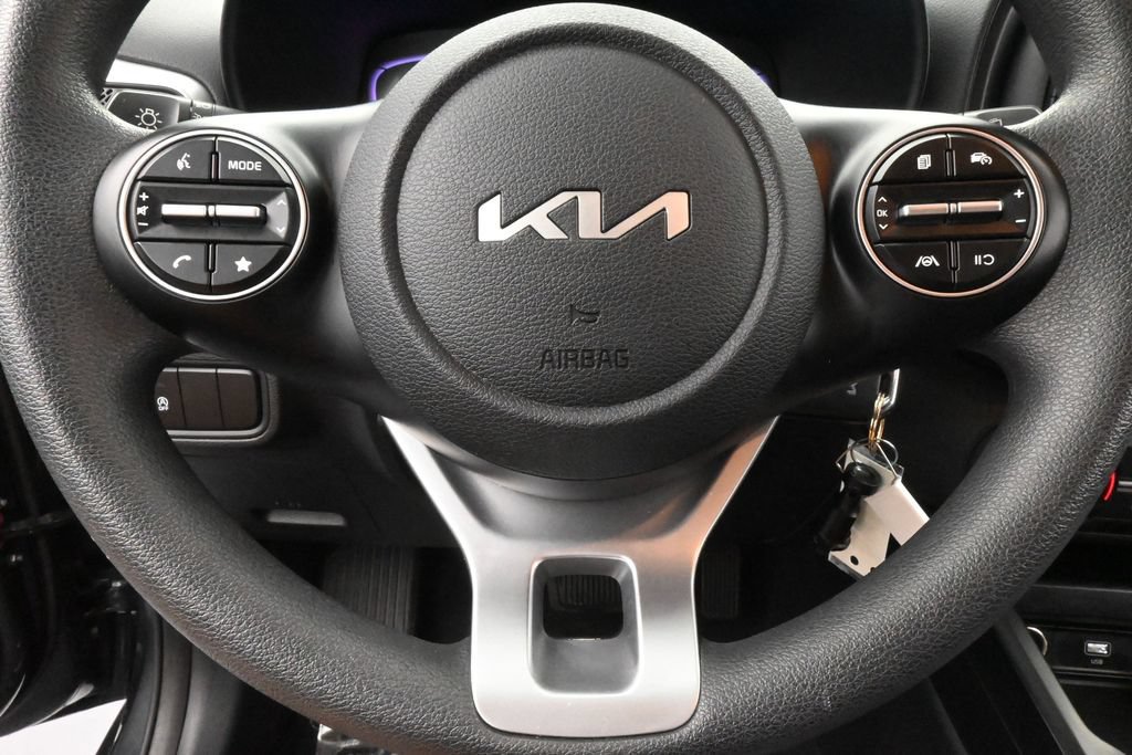 Used 2024 Kia Soul LX w/ Option Group 015 FWD image 28