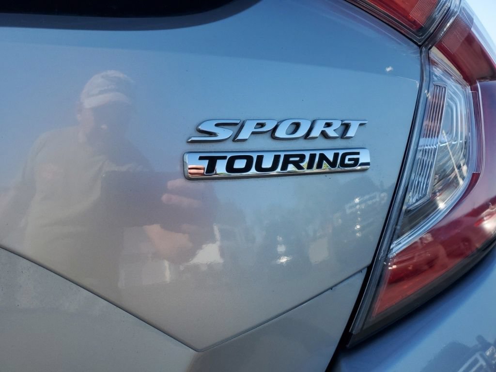 Certified 2018 Honda Civic Sport Touring image 7
