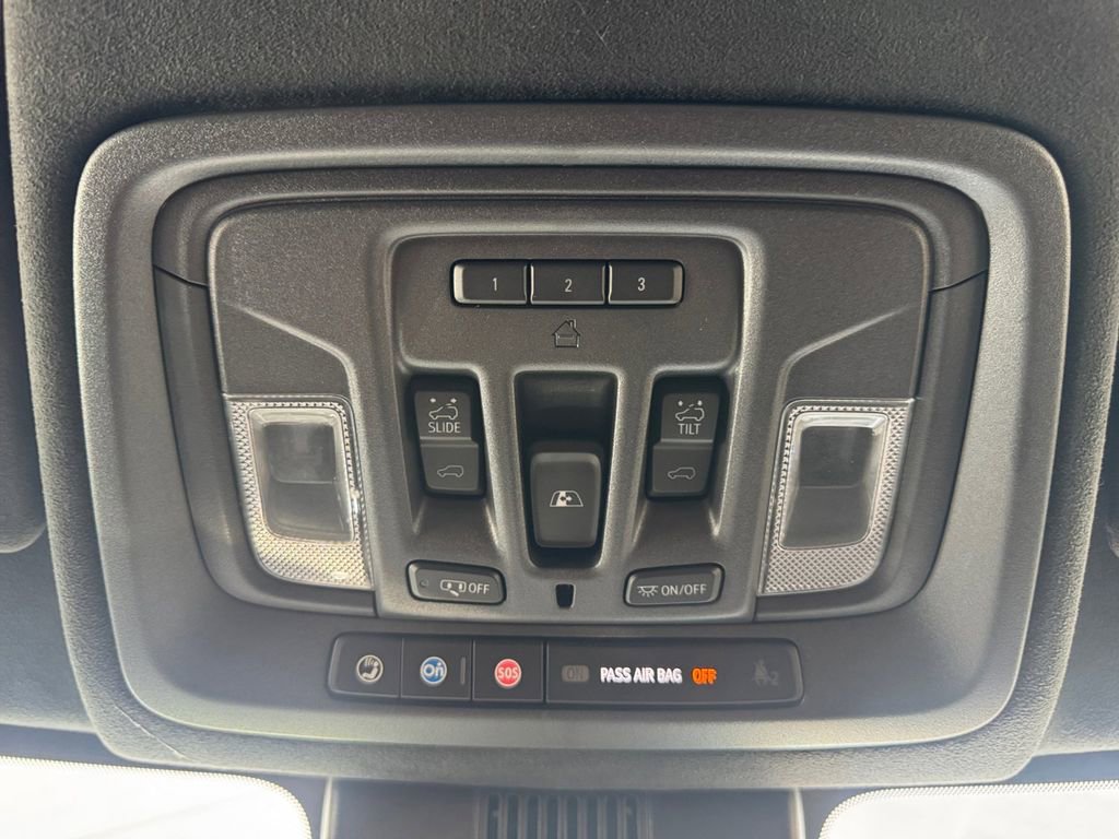 Used 2024 GMC Sierra 3500 Denali Ultimate AWD/4WD image 28