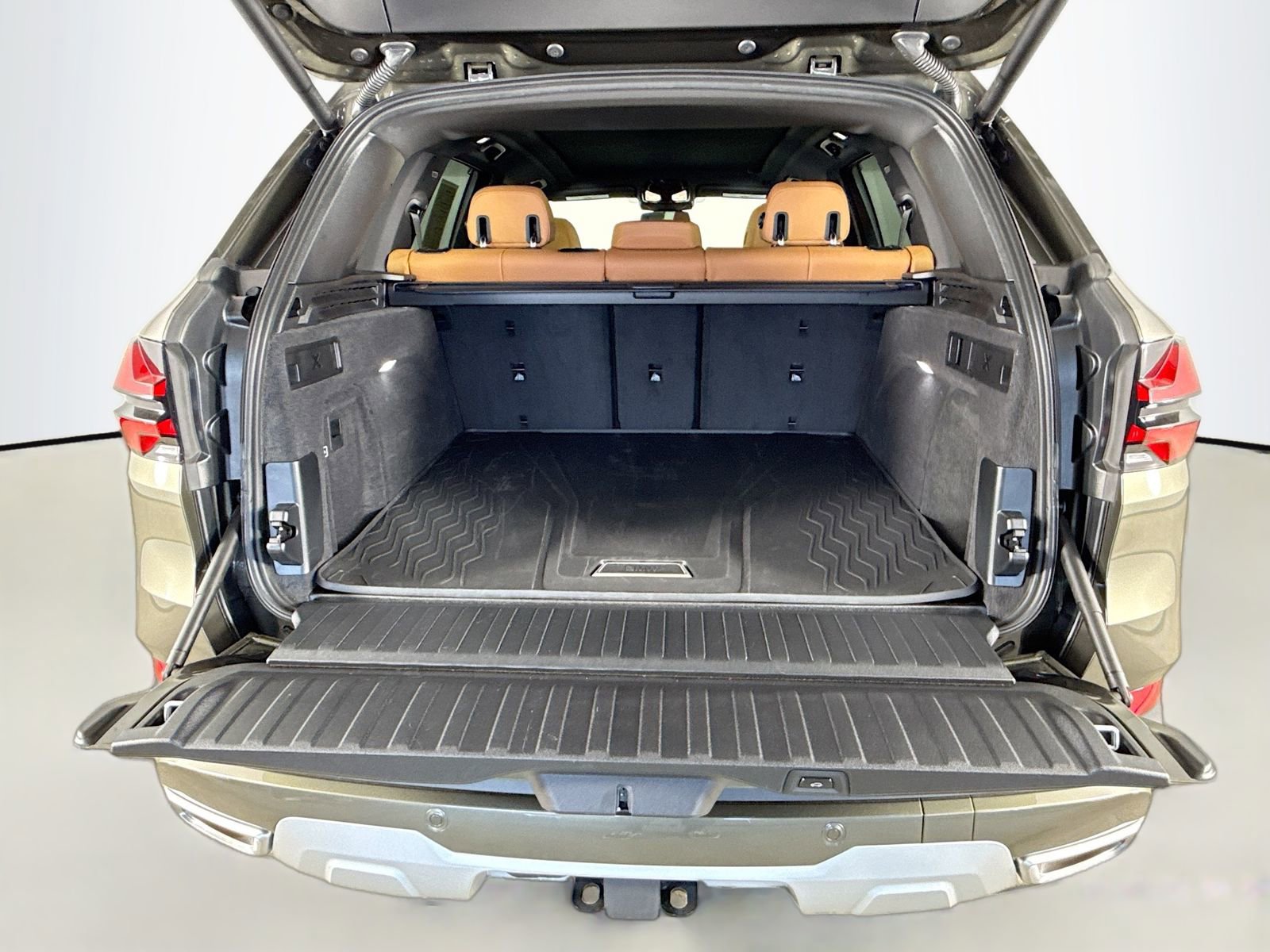 Used 2026 BMW X5 sDrive40i image 28