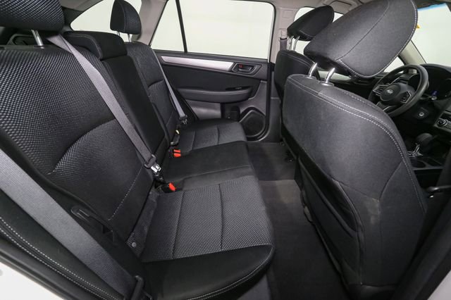 Used 2019 Subaru Outback 2.5i image 18