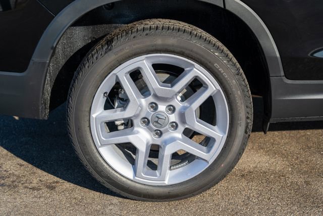 Used 2025 Honda Passport EX-L image 9