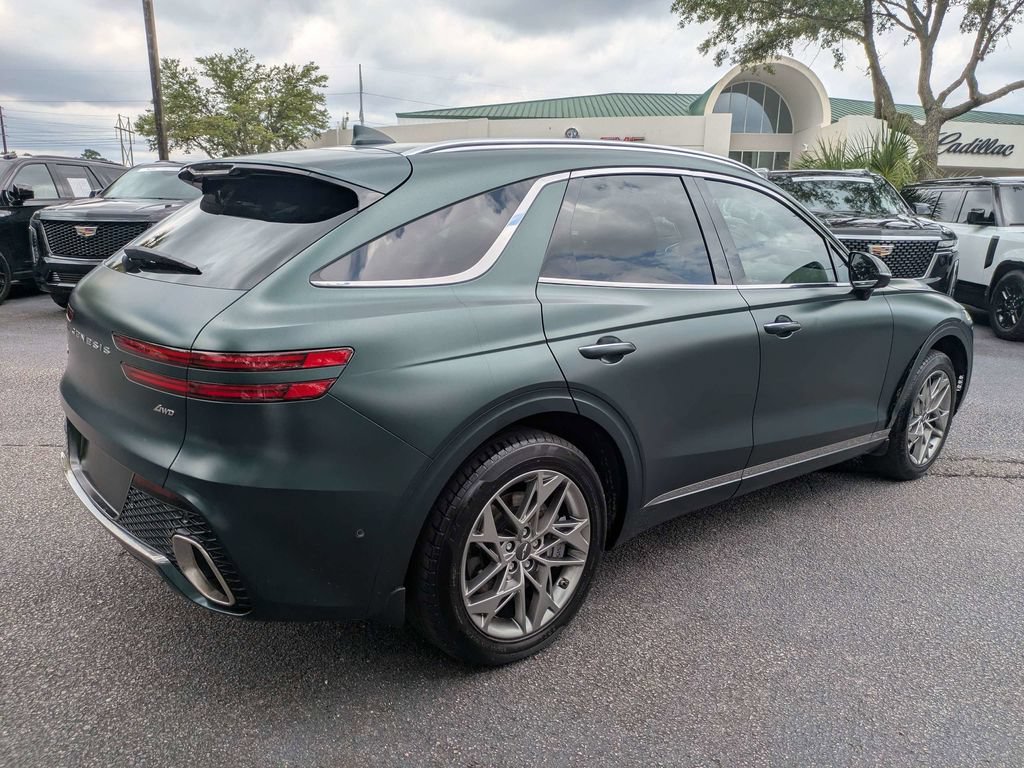 Used 2023 Genesis GV70 2.5T w/ Advanced Package AWD/4WD image 4