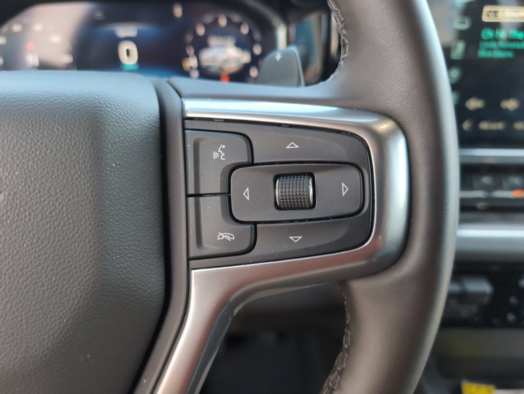 Used 2025 Chevrolet Silverado 1500 LTZ w/ LTZ Convenience Package II AWD/4WD image 20