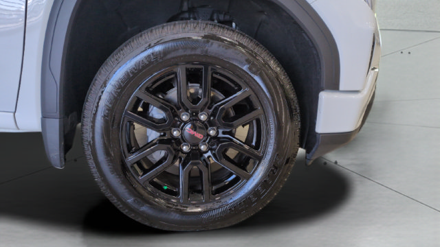 Used 2025 GMC Sierra 1500 Elevation AWD/4WD image 23