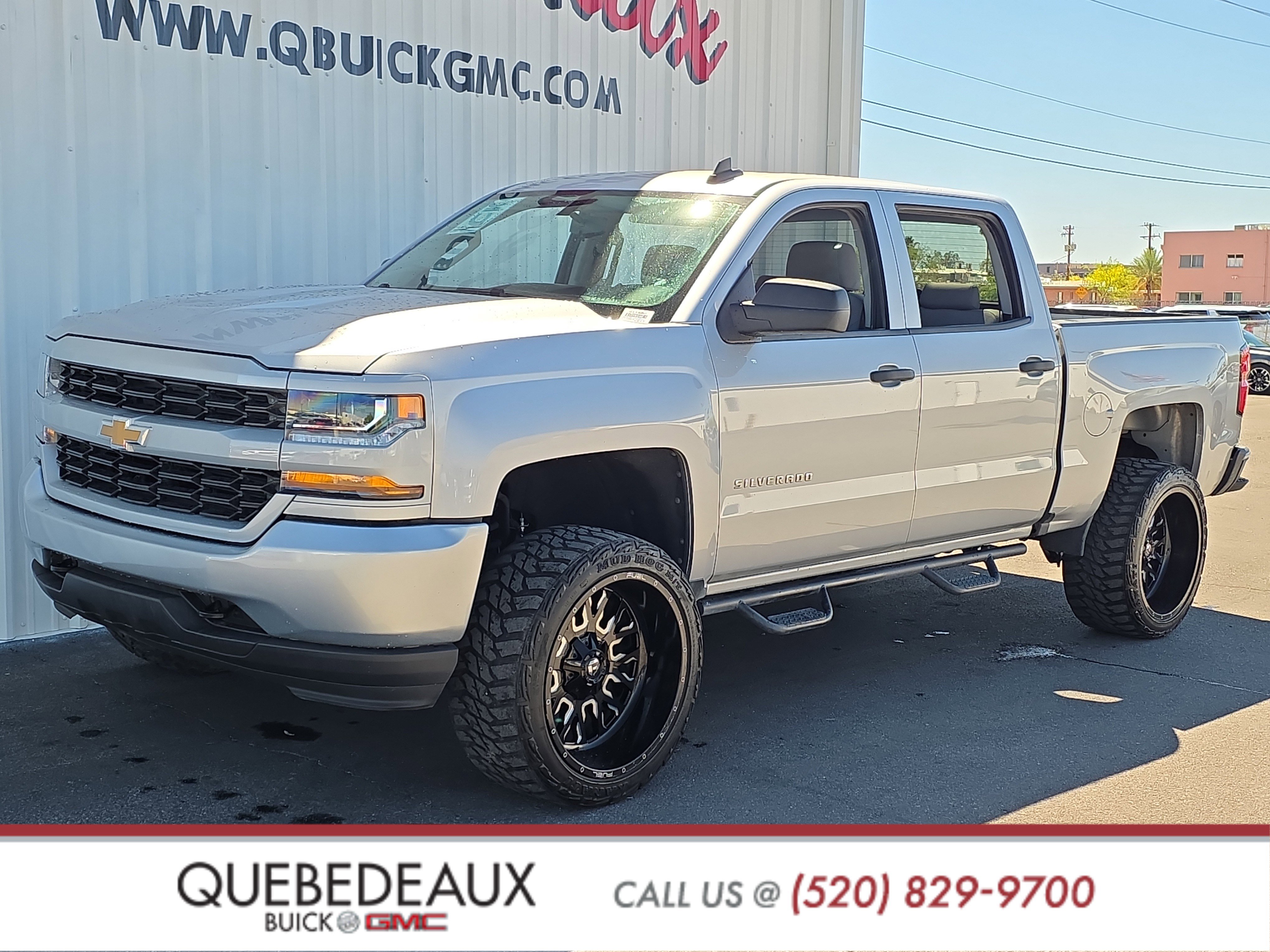 Used 2018 Chevrolet Silverado 1500 Custom w/ Custom Value Package RWD image 3